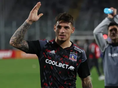 Alan Saldivia protagonizó pelea fuera de la cancha tras la derrota de Uruguay sobre México