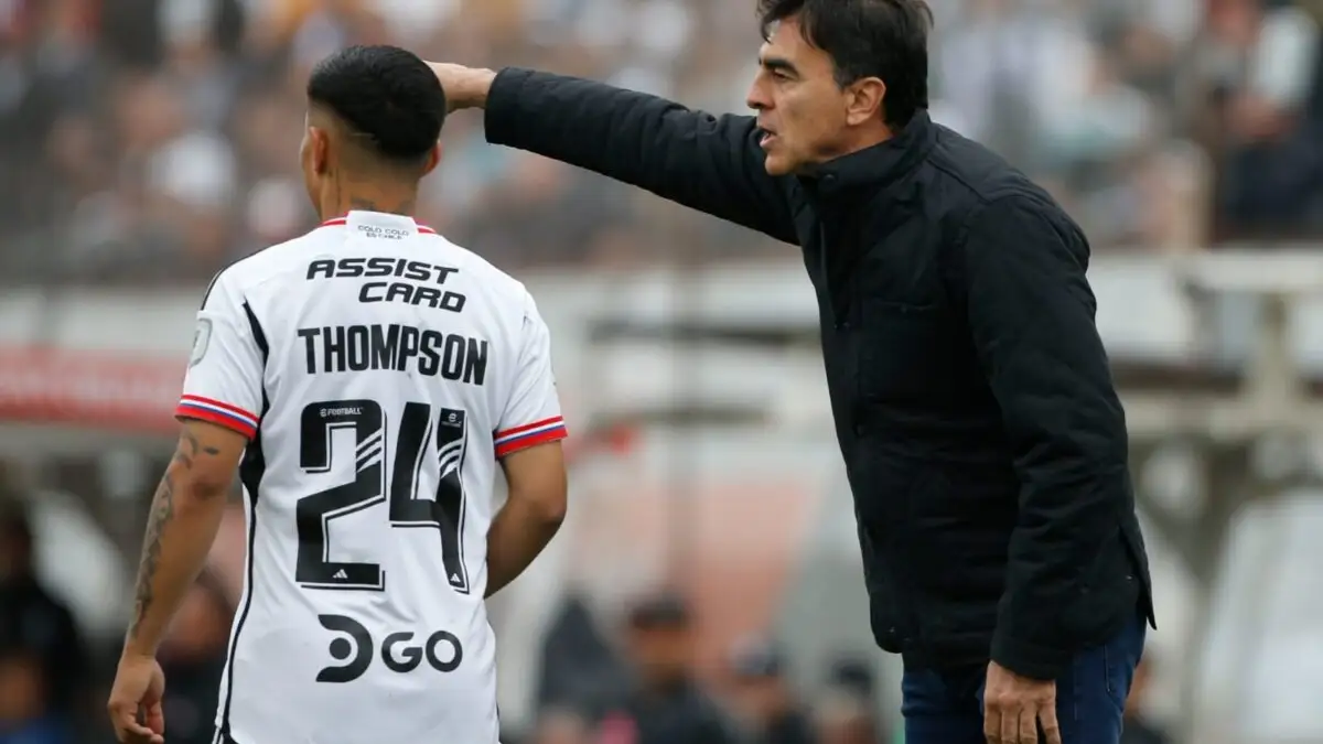 Jordhy Thompson debutó en el plantel de honor el 2021 de la mano de Gustavo Quinteros.