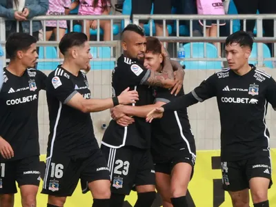 Con una gran duda en mediocampo: La formación que prepara Colo-Colo para enfrentar a Cerro Porteño