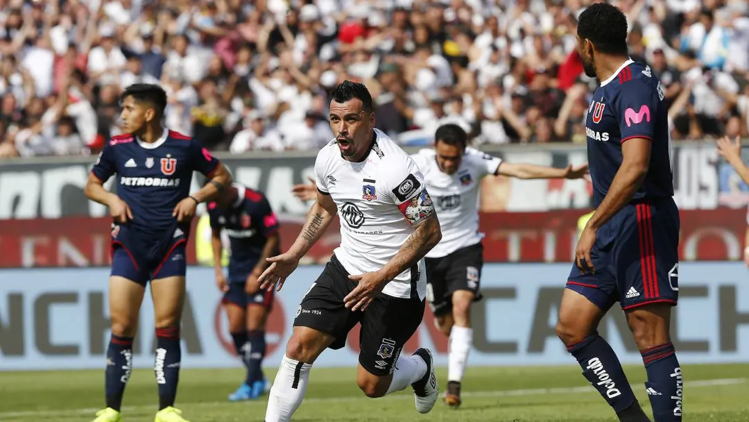 Cuántos goles le ha hecho Esteban Paredes a la U? - AS Chile