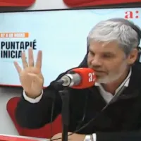 Juan Cristóbal Guarello barre el piso con el plantel de Gustavo Quinteros: «Colo-Colo 73 les mete cuatro»