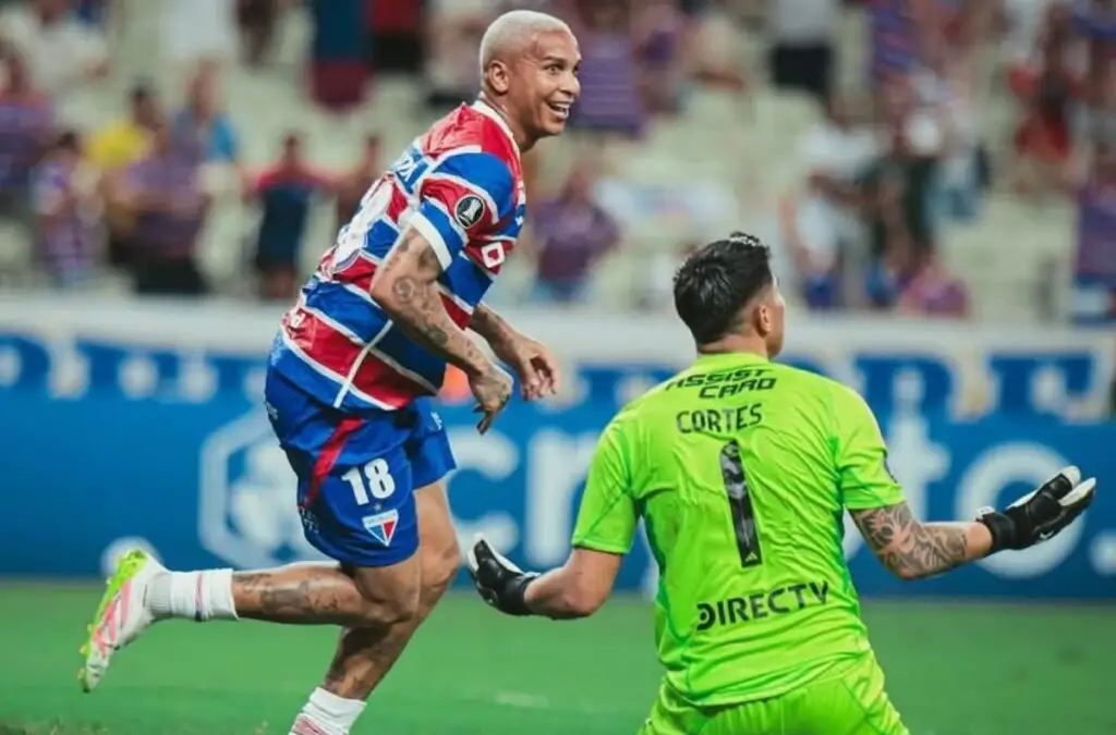 Colo-Colo cayó frente a Fortaleza en Brasil.