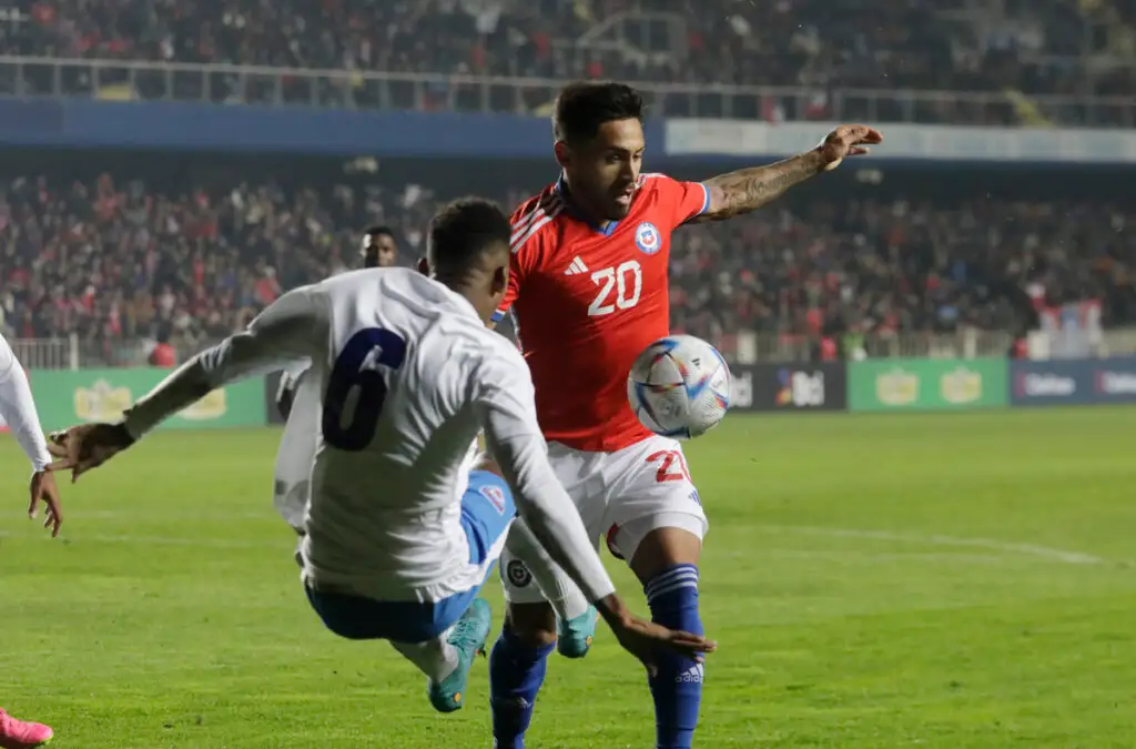 Marcos Bolados jugó los 90 minutos en el partido entre La Roja y la selección de Cuba.