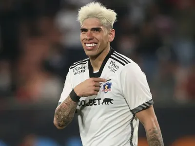 «Celebraron la Copa»: La irónica burla de Carlos Palacios contra Cobreloa y la U