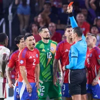 ¿Era para roja? La polémica expulsión de Gabriel Suazo en duelo de Chile ante Canadá