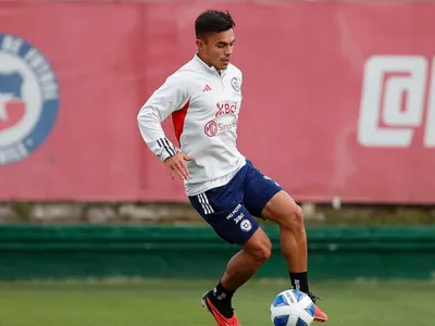 Ídolo de la U siembra todas las dudas sobre la nominación de Vicente Pizarro a La Roja: «Hay que…»