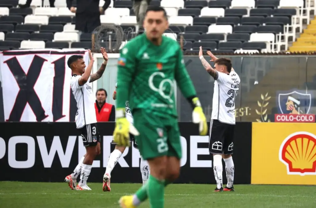 Lucas Soto marcó uno de los seis goles de Colo-Colo a CD Quillón.