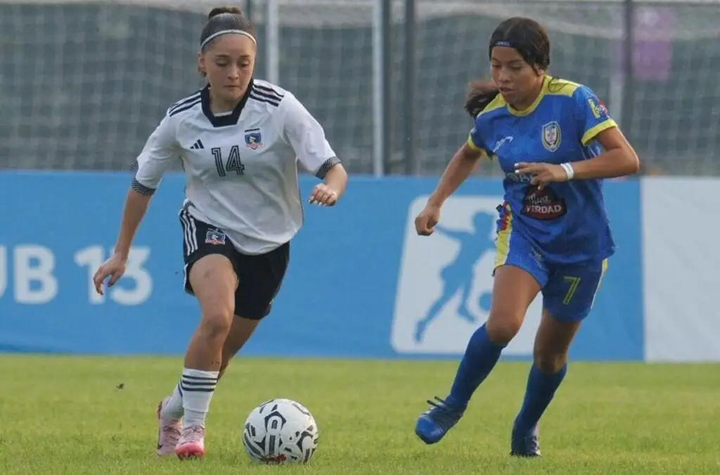 Colo-Colo femenino sub 16 está disputando el torneo Fiesta Conmebol Evolución.
