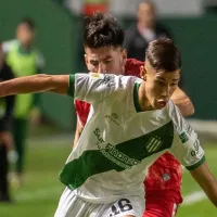 Tiene abuela chilena: Le imploran a Eduardo Berizzo asegurar la nominación de jugador que la rompe en Primera División de Argentina