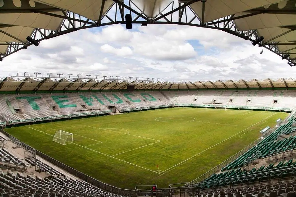 Estadio Germán Becker sería el recinto que recibiría la Supercopa 2025.
