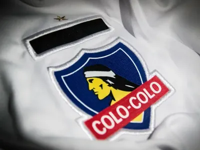 VIDEO| El debate se instaló: Diseñan nuevo escudo de Colo Colo como si fuese un club de la Premier League