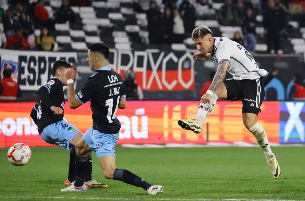 Guillermo Paiva asoma como titular frente a Huachipato.