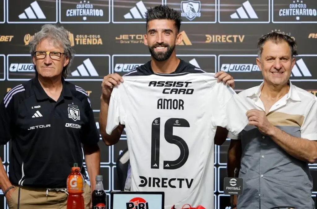 Emiliano Amor fue presentado en Colo-Colo.