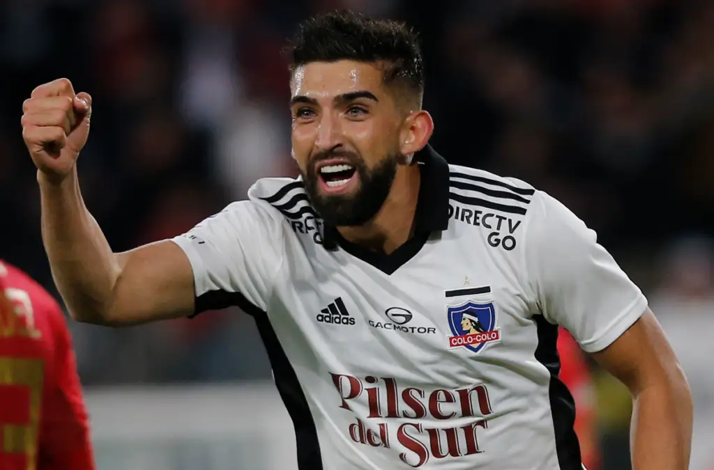 Emiliano Amor prepara su vuelta a las convocatorias con la camiseta de Colo-Colo.