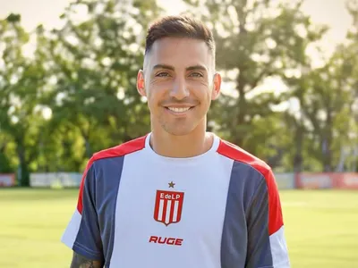 «Los voy a extrañar»: Javier Correa se despide de Estudiantes de La Plata para ser refuerzo de Colo-Colo