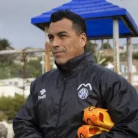 No ha sido como esperaba: Los detalles del duro presente de Esteban Paredes en su retorno al fútbol con San Antonio Unido
