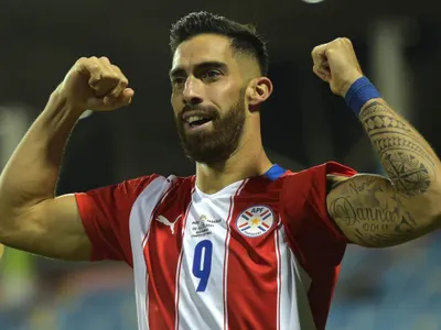 Desde Argentina revelan complicaciones por el fichaje de Gabriel Ávalos