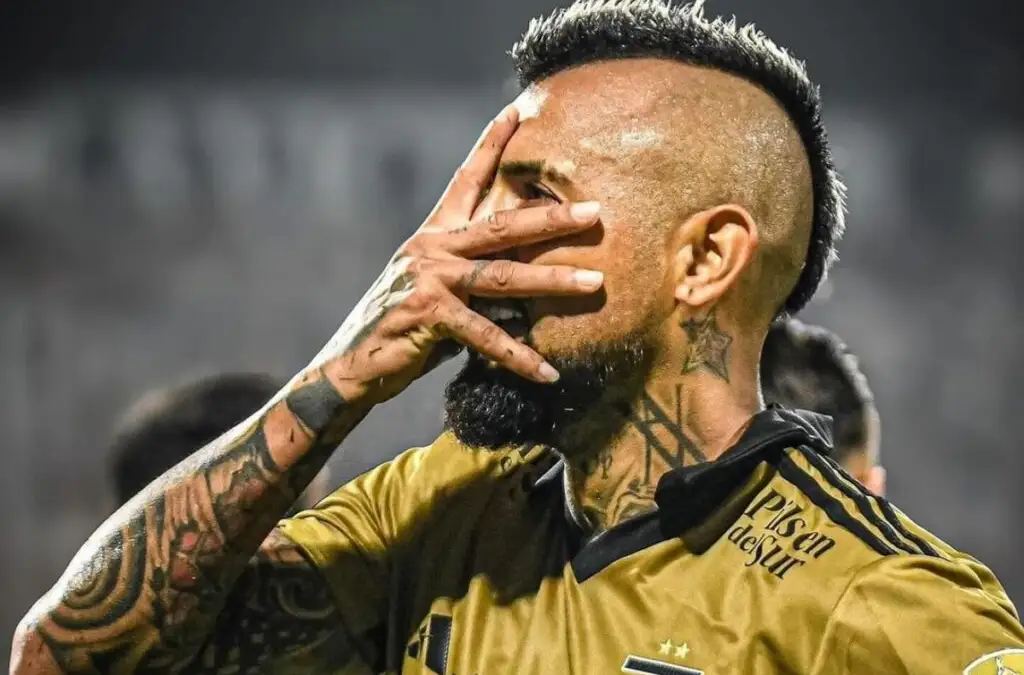 Cumpleaños 37 de Arturo Vidal, Créditos de la foto Instagram @kingarturo23oficial