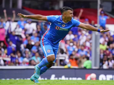 ¡No se va! Cruz Azul puso como intransferible a Iván Morales tras rechazar múltiples ofertas desde España