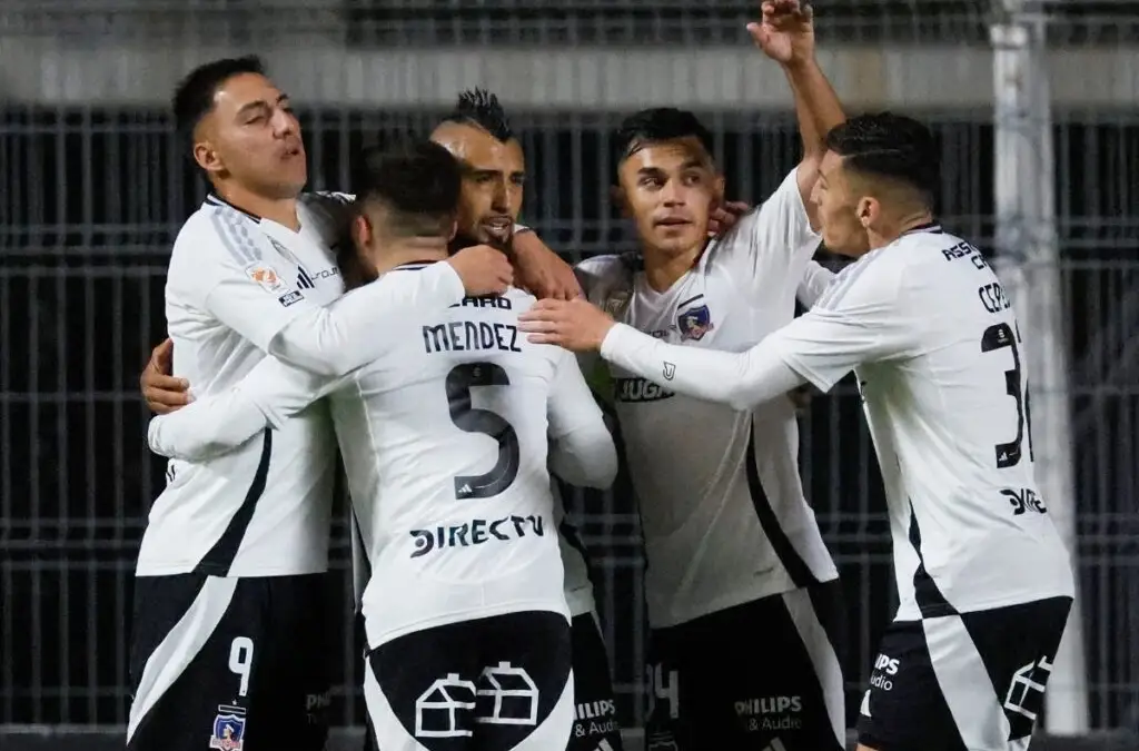 Colo-Colo podría ver partir a varias de sus figuras en el próximo mercado de pases.