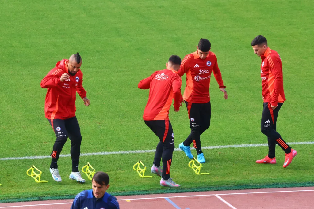Esteban Matus entrenó junto a los jugadores de Colo-Colo en La Roja