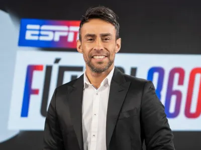Lleno de estrellas: Jorge Valdivia se la jugó y elige a los tres mejores futbolistas de Colo-Colo el 2022