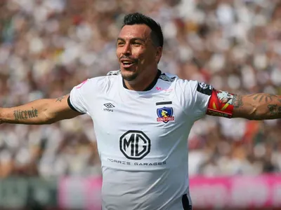Esteban Paredes confirma 14 invitados y entrega nuevos detalles de su despedida del fútbol