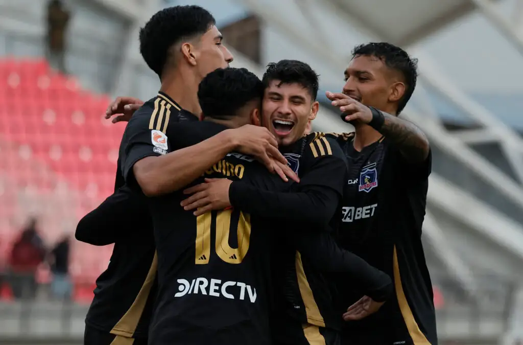 Ocho jugadores de Colo-Colo bajaron su valor de mercado.