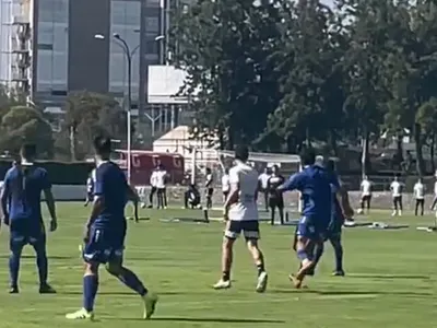 [VIDEO] ¡Sacó aplausos! Juvenil de Colo Colo sorprendió a todos con golazo al ángulo en amistoso contra Barnechea