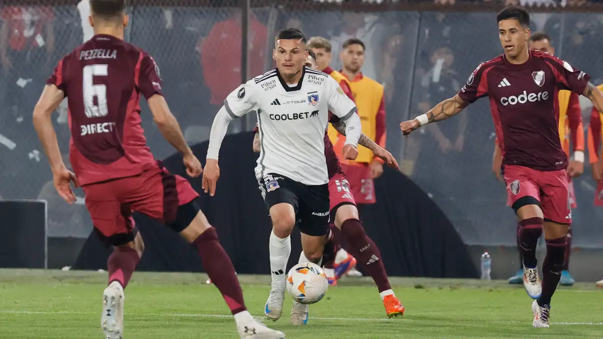 El jugador estaría apostando en grande y buscaría a toda costa partir al Viejo Continente. Foto: Dragomir Yankovic/Photosport.