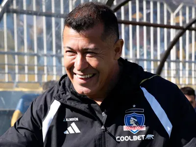 El tapabocas que Jorge Almirón le hizo a periodista argentino que ninguneó su llegada a Colo-Colo