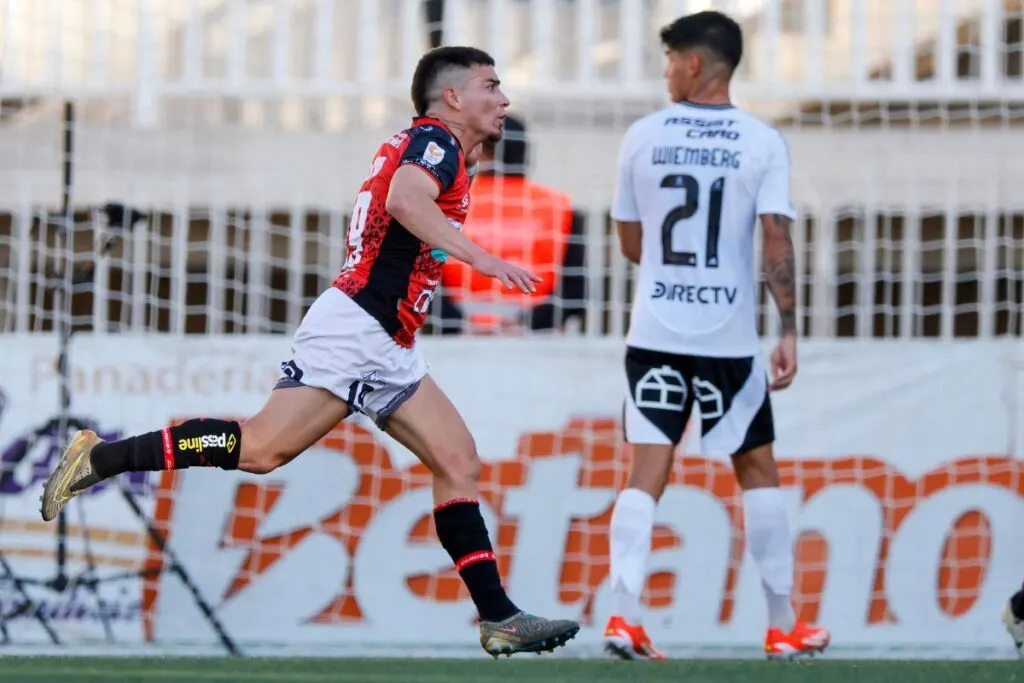 Colo-Colo tendrá que realizar varios ajustes para dar vuelta el resultado en el segundo tiempo.