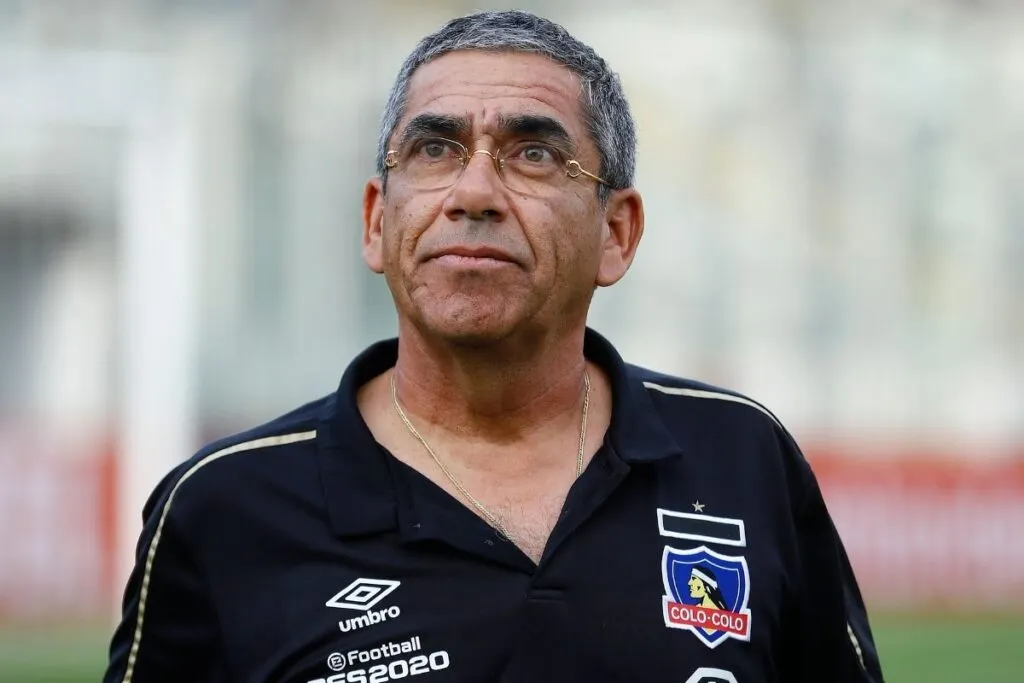 Gualberto Jara con la camiseta de Colo-Colo.