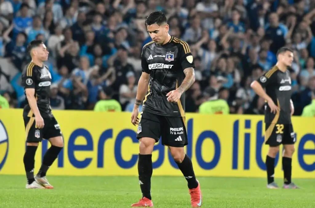 El Cacique sufre dentro y fuera de la cancha. Foto: Fotobaires/Photosport.