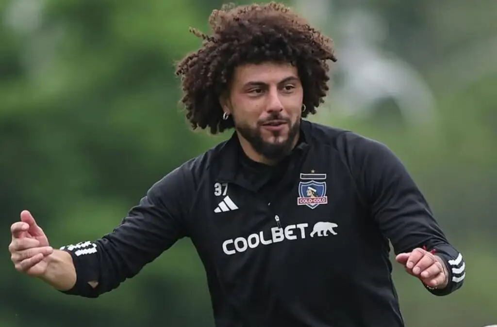Maximiliano Falcón aún no retorna a Colo-Colo.
