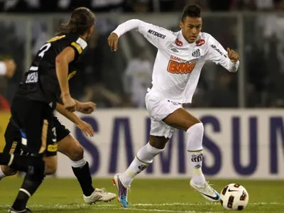 [VIDEO]: El día que Colo-Colo venció al Santos de Neymar en Copa Libertadores
