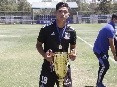 ¿Se queda en Colo-Colo? Representante de Ervin Vaca entregó detalles del futuro del seleccionado boliviano