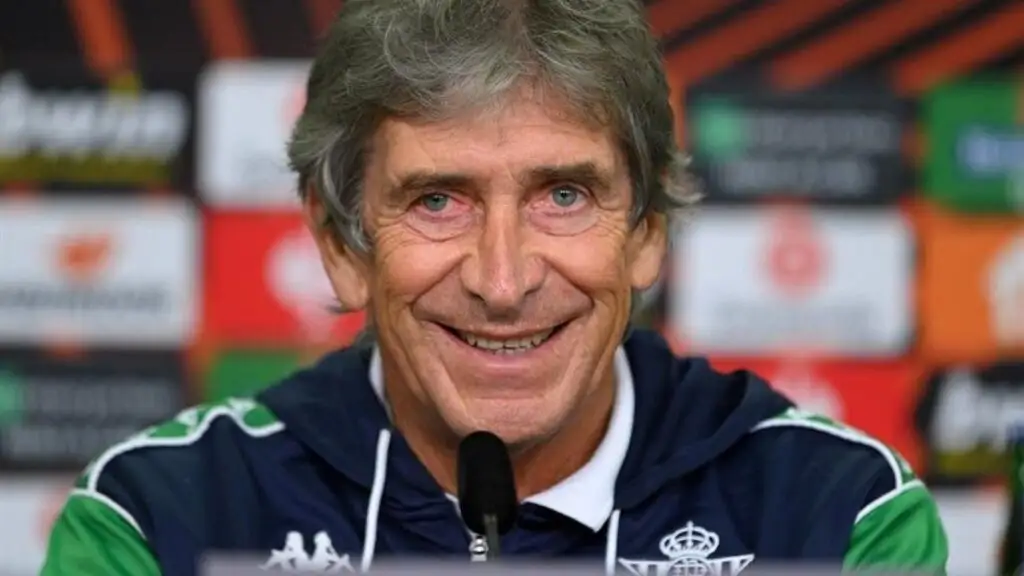 Claudio Bravo se deshizo en elogios para Manuel Pellegrini.