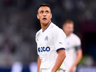 Ex tenista francesa destruye a Alexis Sánchez y revela su sueldo en el Olympique de Marsella