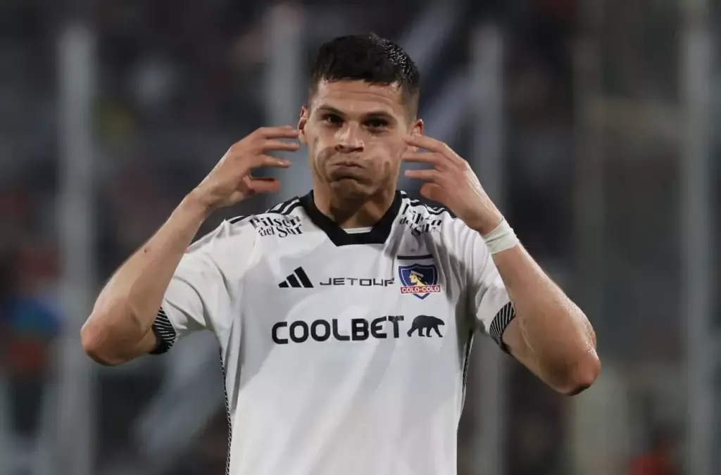 Lucas Cepeda comienza a escribir su historia en Colo-Colo.