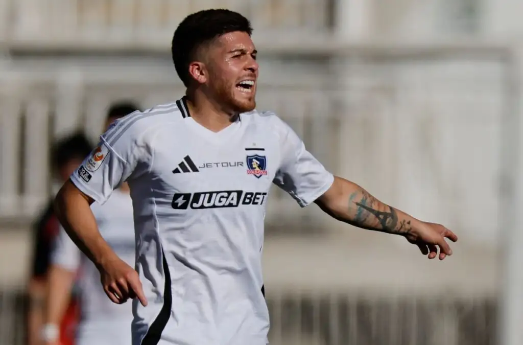 El volante venía de ser titular ante Atlético Bucaramanga y Unión La Calera. Ahora, quedará fuera por decisión técnica.