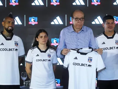 [Fotos y video]: Filtran la nueva camiseta de Colo-Colo para la temporada 2025