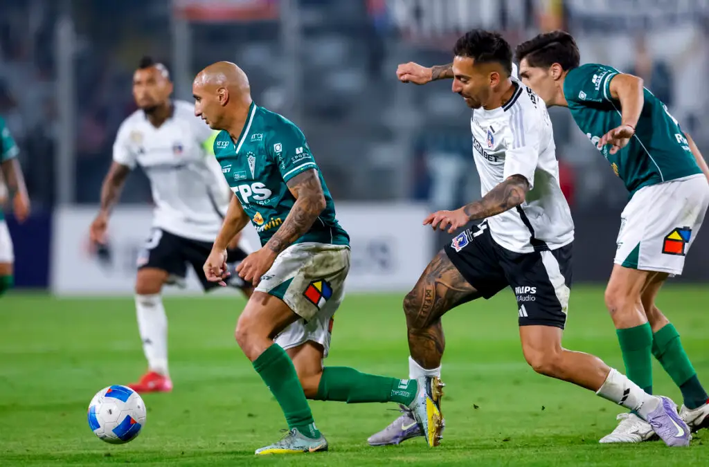 Colo-Colo sólo pudo igualar sin goles frente a Santiago Wanderers en el Estadio Monumental por Copa Chile.