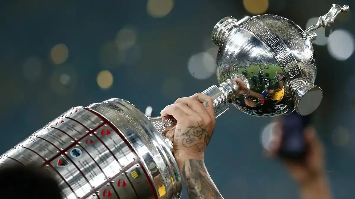 Claudio Aquino realizó su predicción de rivales para la Copa Libertadores 2025.