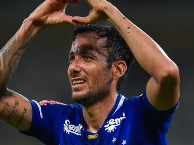 Prensa brasileña asegura que Colo-Colo busca a talentoso volante de Cruzeiro