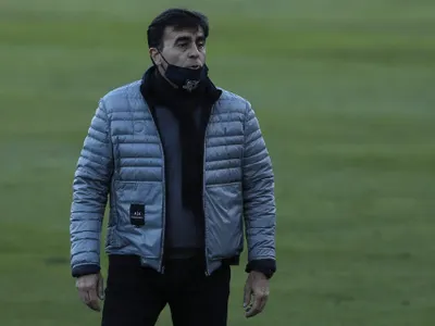 Gustavo Quinteros reveló que jugadores tendrán minutos en la Copa Chile