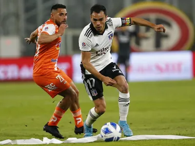El representante de Gabriel Suazo confirmó que mantiene conversaciones con tres ligas europeas