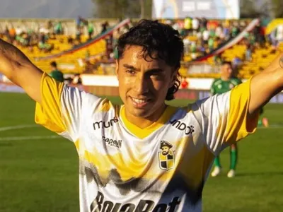 La mala noticia que recibieron los hinchas de Colo-Colo ante el posible fichaje de Luciano Cabral