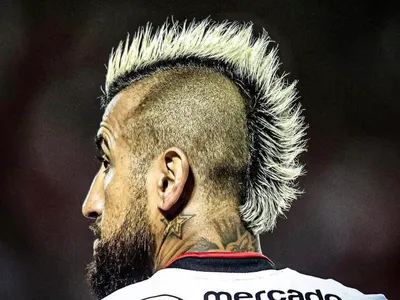La tremenda voltereta que está viviendo Arturo Vidal en el Flamengo de Brasil