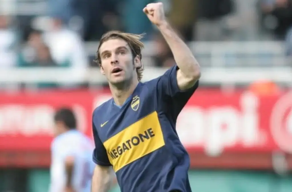 Mauro Boselli fue tentado a salir de Boca Juniors fichando por Colo-Colo en 2006.